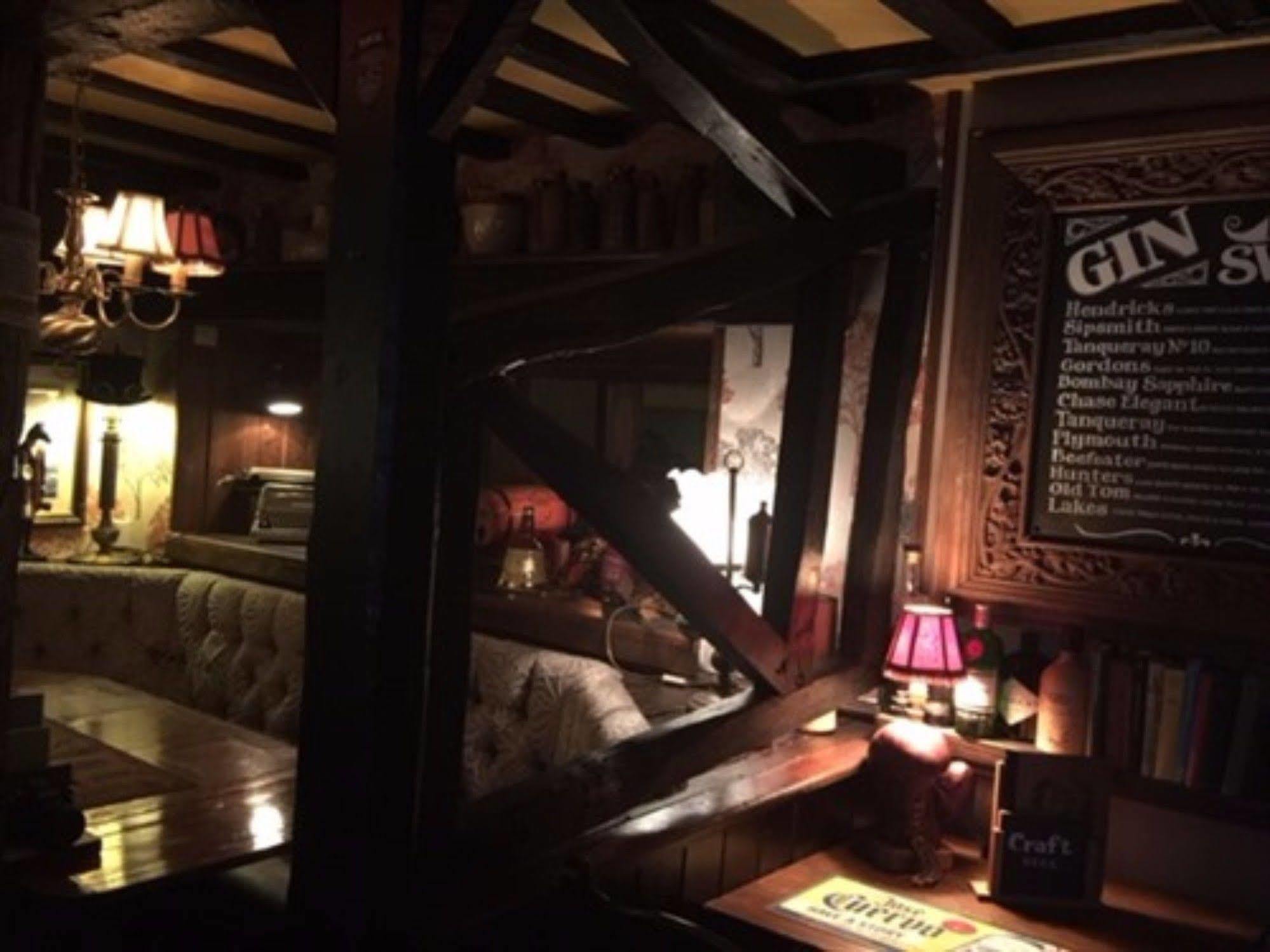 The Swan Inn Nantwich Exteriör bild