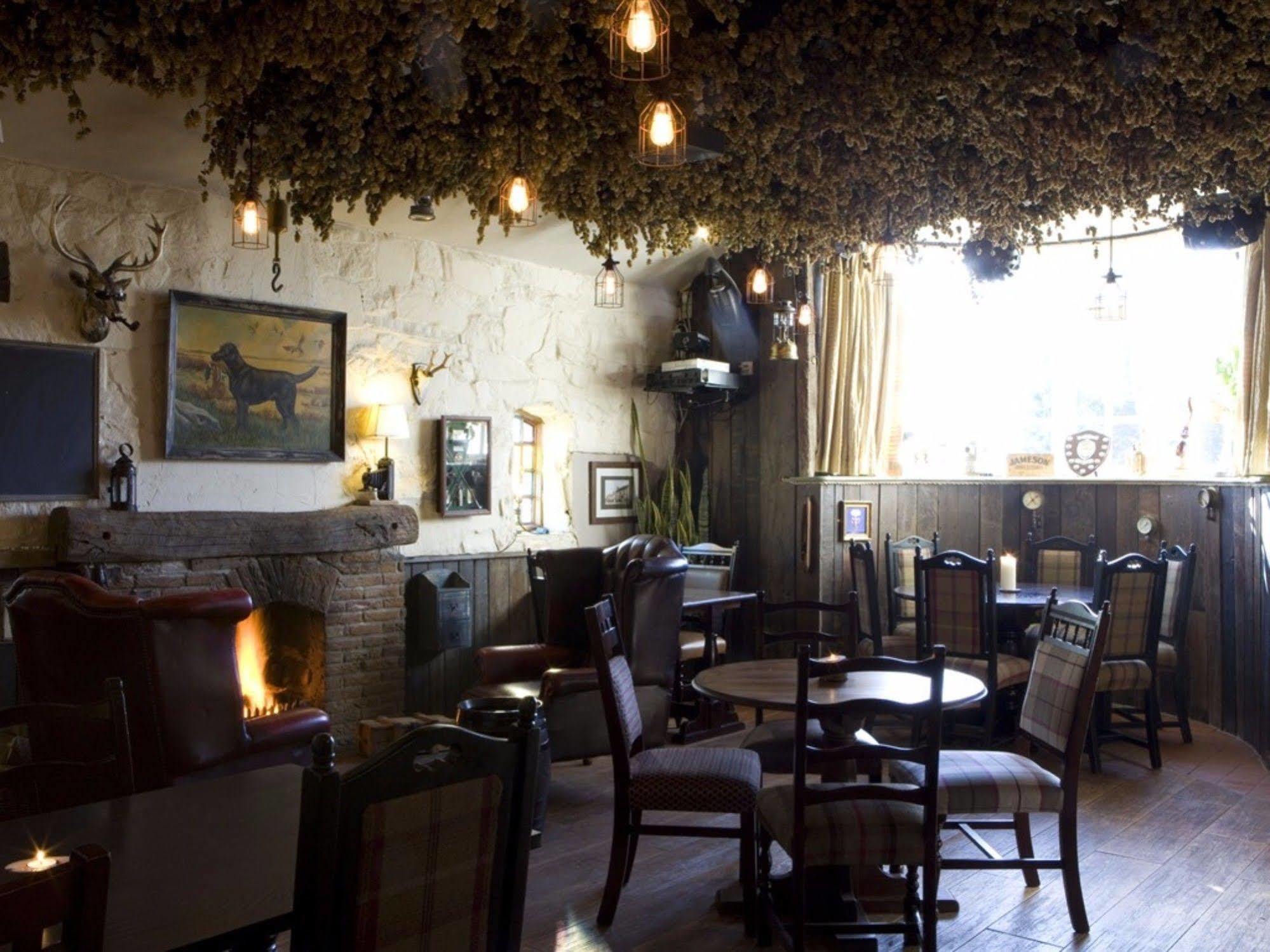 The Swan Inn Nantwich Exteriör bild